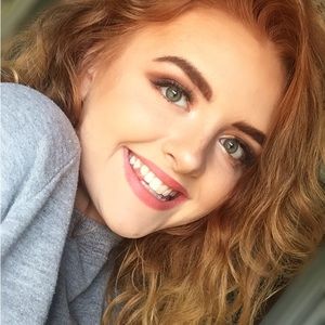 Meet your Posher, Madeline